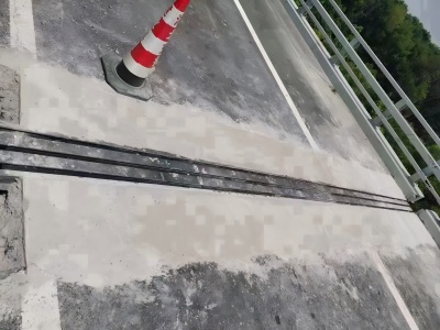 云岩伸缩缝更换后浇筑材料快速结构修补料速砼的产品特点及施工流程​